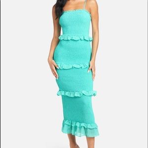 BEBE GEORGETTE SMOCKED MIDI DRESS